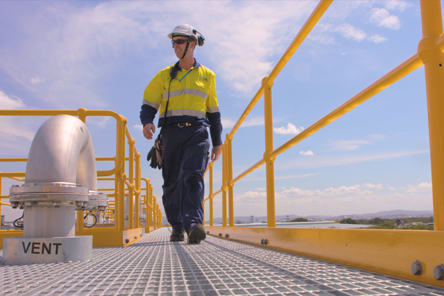 How our people at the Pinkenba Terminal are mastering the “blue safety line”