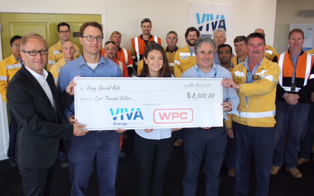 Viva Energy and WPC donation to Very Special Kids (left) and Geelong Refinery Leadership Team cooked 1,500 sausages (right). Image 1 Viva Energy and WPC donation to Very Special Kids