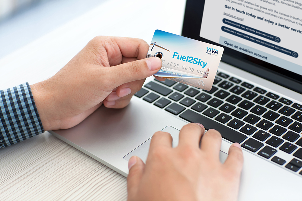 fuel2sky-card-and-screen